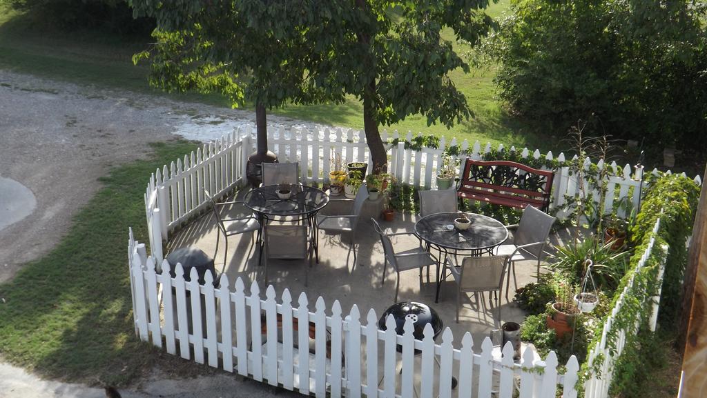 Twin Lakes Inn Bull Shoals Номер фото