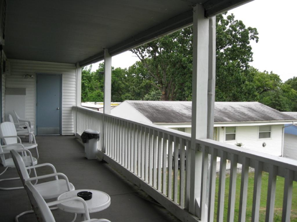 Twin Lakes Inn Bull Shoals Экстерьер фото